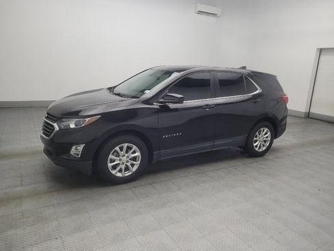 Used 2018 Chevrolet Equinox LT FWD image 2