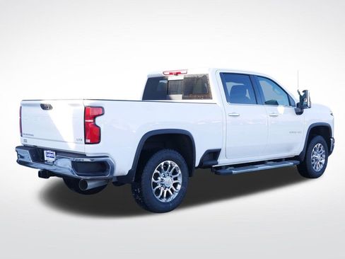 New 2026 Chevrolet Silverado 2500 LTZ w/ LTZ Premium Package AWD/4WD image 4