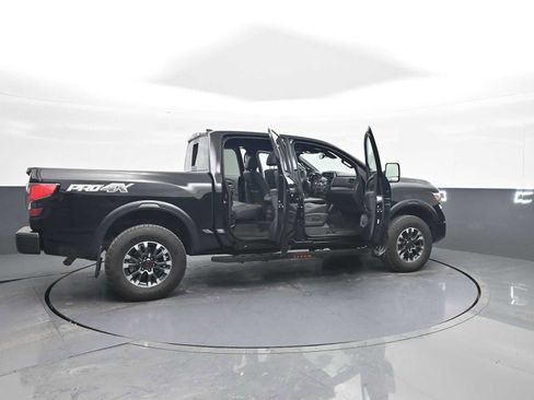 Used 2024 Nissan Titan PRO-4X w/ Pro-4x Convenience Package image 42