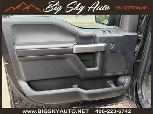 Used 2020 Ford F150 XLT w/ Equipment Group 302A Luxury AWD/4WD image 11