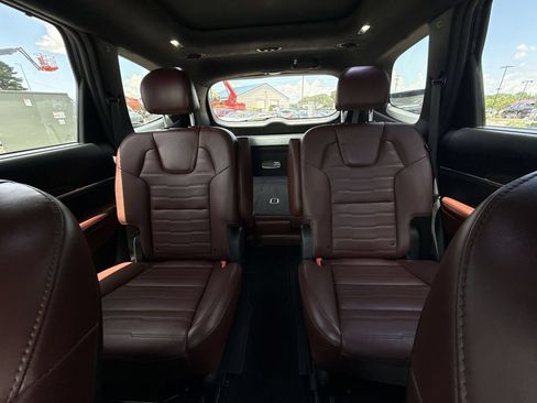 Used 2024 Kia Telluride SX Prestige AWD/4WD image 13