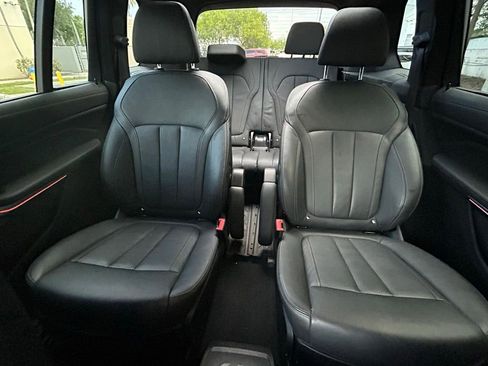 Used 2020 BMW X7 xDrive40i w/ Premium Package AWD/4WD image 13
