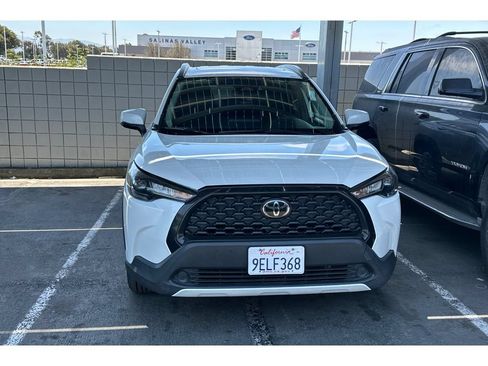 Used 2023 Toyota Corolla Cross LE w/ Moonroof Package AWD/4WD image 3