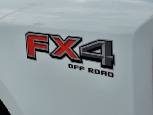 New 2026 Ford F250 XL w/ STX Appearance Package AWD/4WD image 8