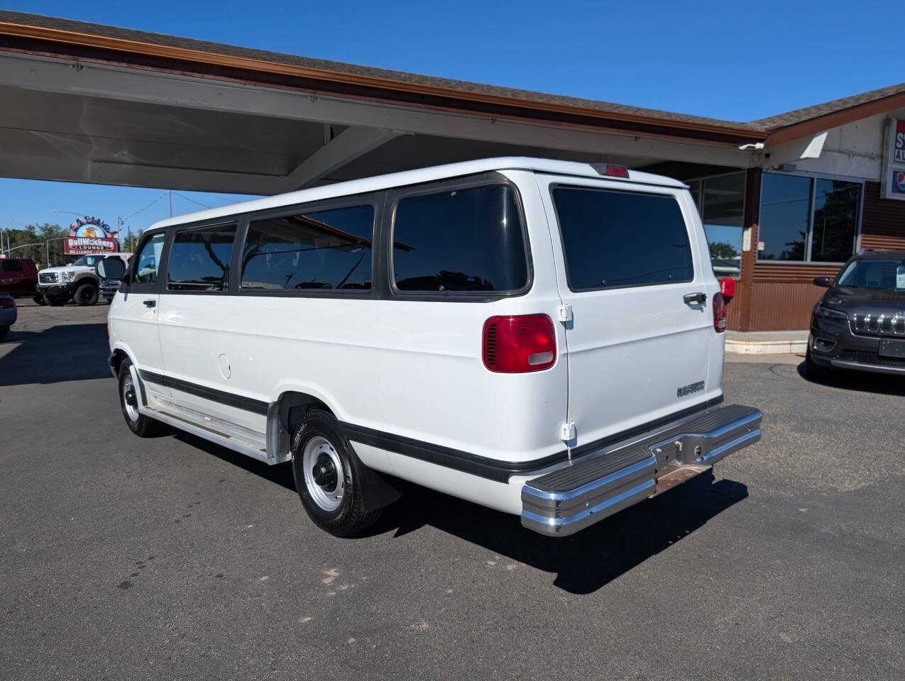 Used 2002 Dodge B3500 RWD image 5