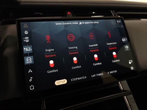 New 2026 Land Rover Range Rover Velar Dynamic SE image 24