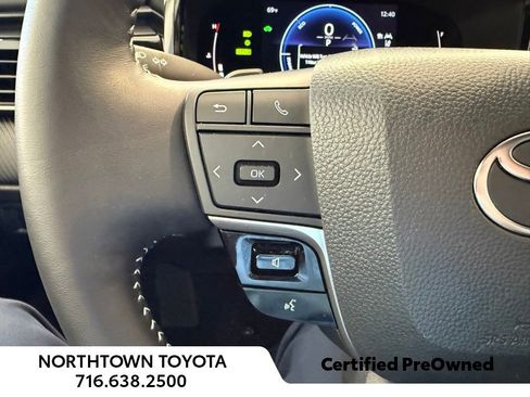 Used 2026 Toyota Camry SE w/ Convenience Package FWD image 18