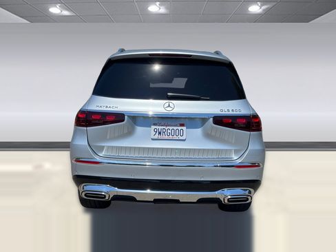 Used 2025 Mercedes-Benz Maybach GLS 600 4MATIC image 5