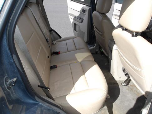 Used 2010 Ford Escape XLT FWD image 12