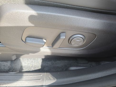 New 2026 Kia Carnival SX image 31