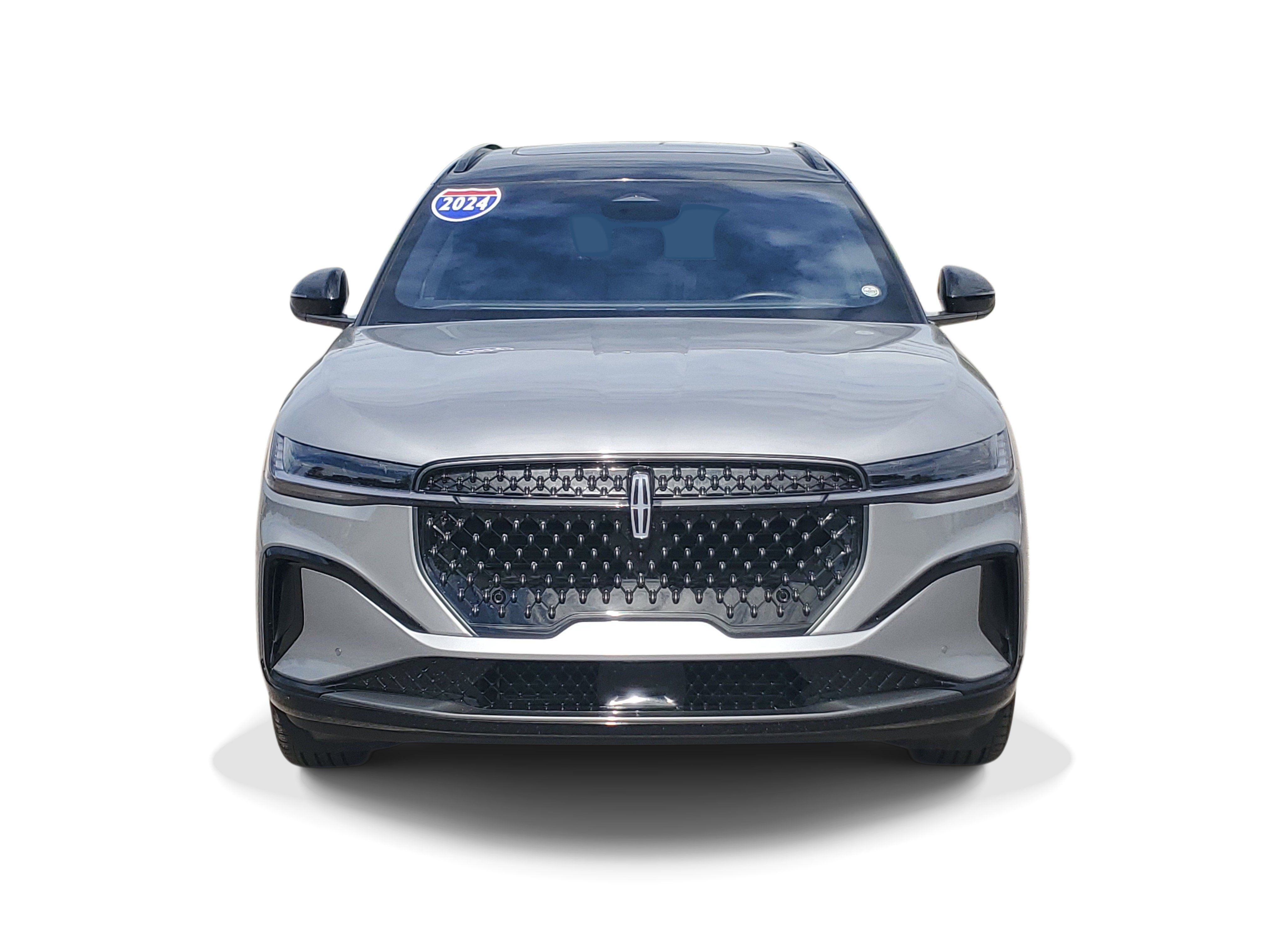 Used 2024 Lincoln Nautilus Reserve w/ Equipment Group 202A AWD/4WD image 2