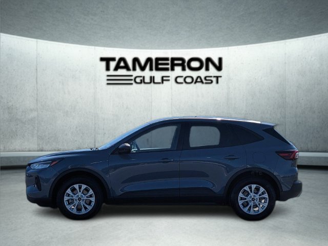 Used 2025 Ford Escape Active AWD/4WD image 1