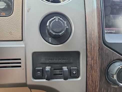 Used 2013 Ford F150 Lariat w/ Luxury Equipment Group AWD/4WD image 25