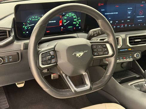 Used 2024 Ford Mustang GT Premium image 13