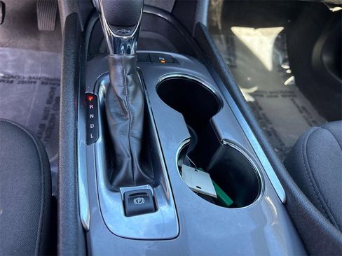 Used 2024 Chevrolet Malibu LT image 26