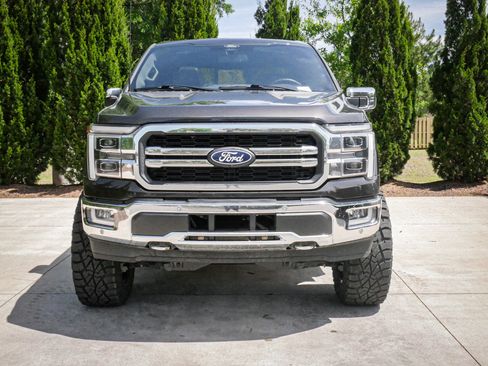 Used 2024 Ford F150 Lariat w/ FX4 Off-Road Package AWD/4WD image 3