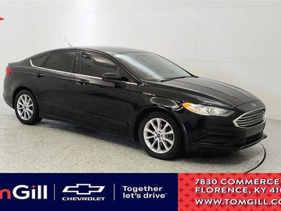 Used 2017 Ford Fusion SE w/ Fusion SE Technology Package