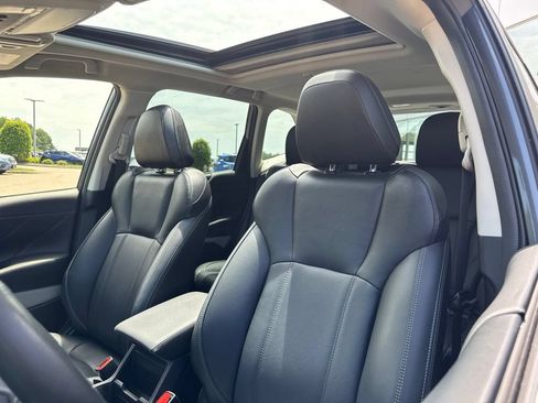 Used 2023 Subaru Forester Limited AWD/4WD image 12