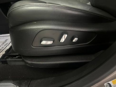 Used 2023 Cadillac XT5 Premium Luxury AWD/4WD image 12