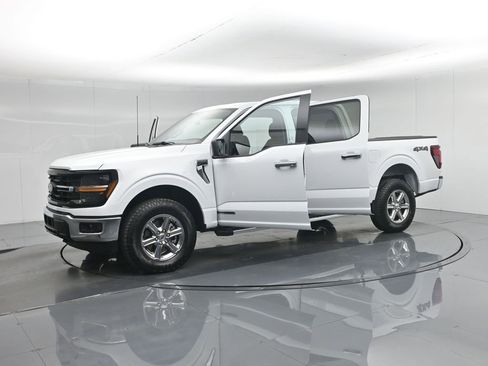 Used 2025 Ford F150 XLT w/ Equipment Group 301A Standard image 6