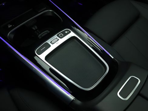 Certified 2026 Mercedes-Benz GLB 250 image 15
