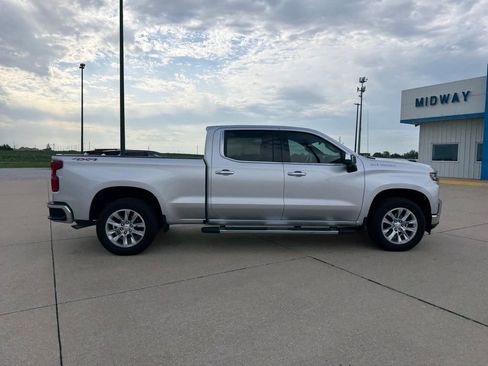 Used 2019 Chevrolet Silverado 1500 LTZ w/ LTZ Plus Package AWD/4WD image 2