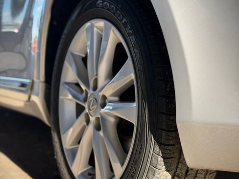 Used 2010 Lexus ES 350 FWD image 33