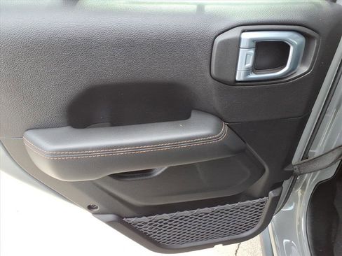 Used 2023 Jeep Wrangler Unlimited Rubicon 392 image 34