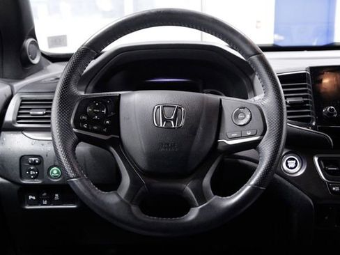 Certified 2023 Honda Passport EX-L image 15