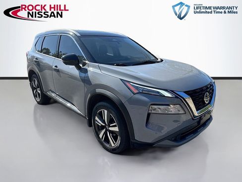 Used 2021 Nissan Rogue SL w/ Premium Package image 1