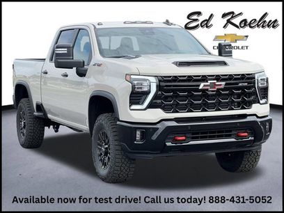 New 2026 Chevrolet Silverado 2500 ZR2 w/ LPO, Dark Essentials Package