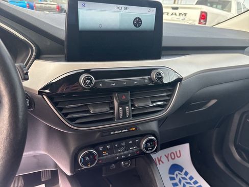 Used 2021 Ford Escape SEL w/ Technology Package image 18