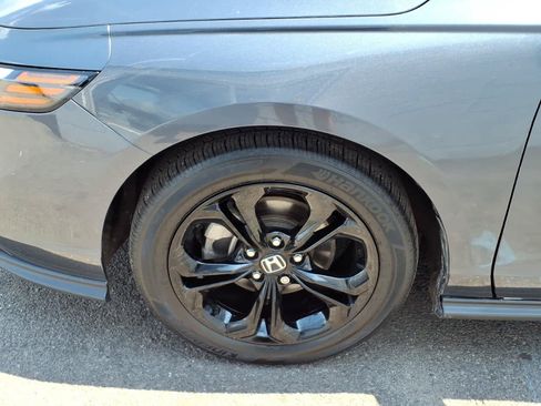 Used 2025 Honda Accord SE image 8