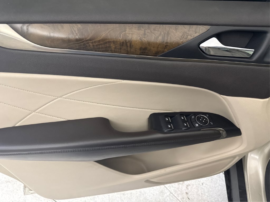 Used 2017 Lincoln MKC Reserve FWD image 34