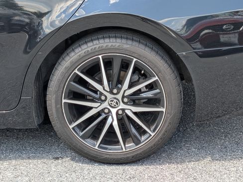 Used 2023 Toyota Camry SE FWD image 10