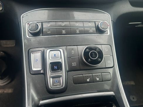 Used 2021 Hyundai Santa Fe SEL image 17