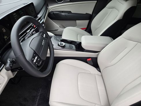 New 2026 Kia Sportage EX AWD/4WD image 9