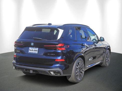 New 2026 BMW X5 xDrive50e w/ M Sport Package image 6