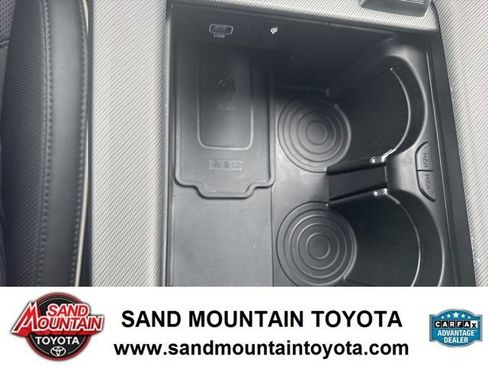 Used 2025 Hyundai Palisade SEL image 17