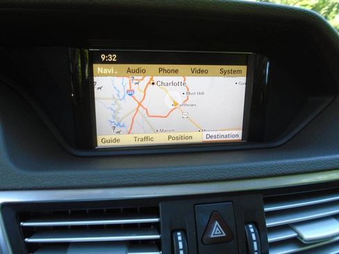 Used 2011 Mercedes-Benz E 350 Sedan image 13