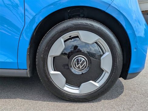 New 2025 Volkswagen ID. Buzz Pro S Plus image 11