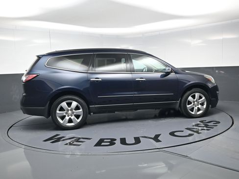 Used 2017 Chevrolet Traverse Premier image 10