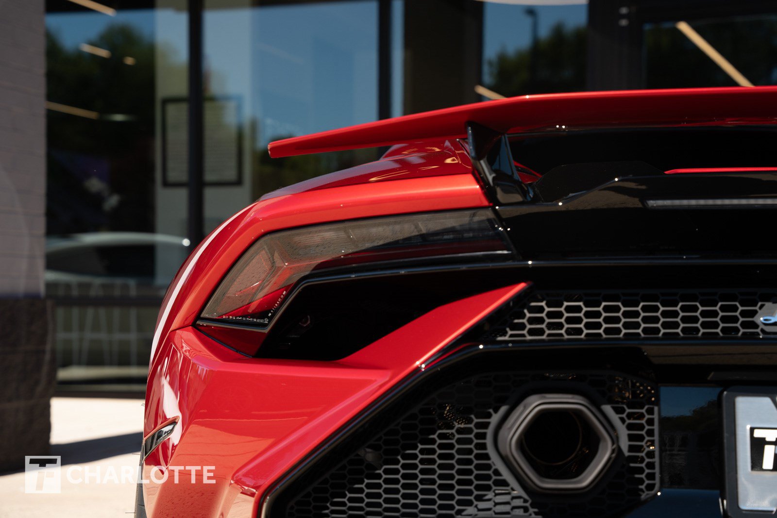 Used 2023 Lamborghini Huracan Tecnica RWD image 15