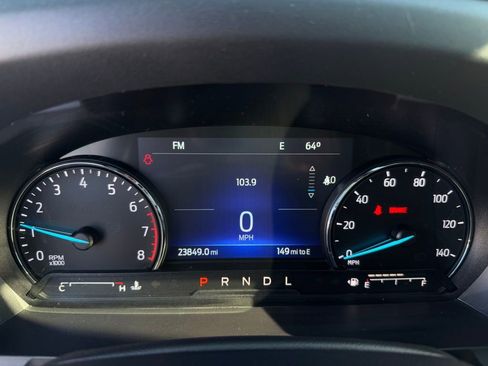 Used 2022 Ford Explorer XLT w/ Equipment Group 202A image 17