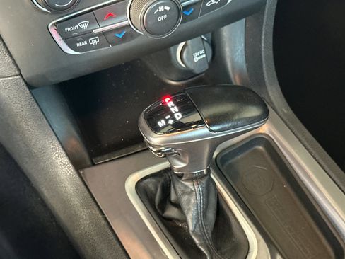 Used 2021 Dodge Charger SXT w/ Leather Interior Group image 20