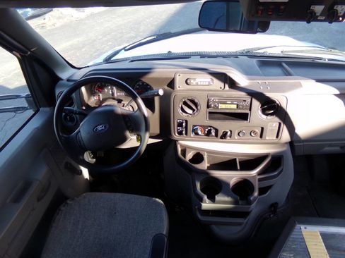 Used 2019 Ford E-450 and Econoline 450 Super Duty w/ Shuttle Bus Prep Package image 25