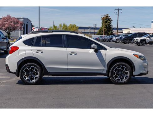 Used 2015 Subaru Crosstrek 2.0i Premium image 2