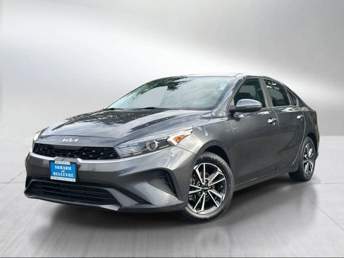 Used 2022 Kia Forte LXS w/ LXS Technology Package image 1