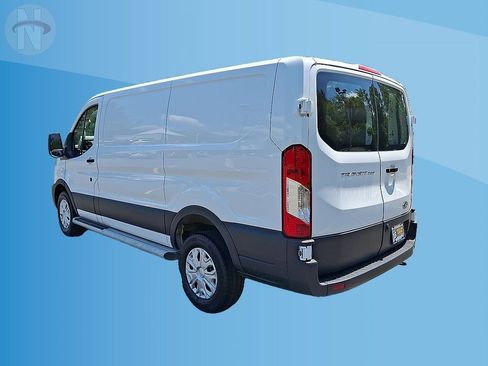 Used 2025 Ford Transit 250 Low Roof w/ Exterior Upgrade Package RWD image 11
