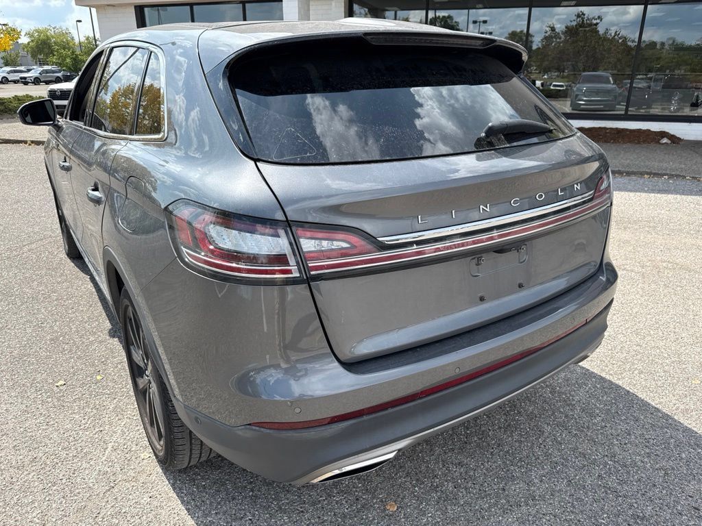 Used 2023 Lincoln Nautilus Reserve FWD image 15